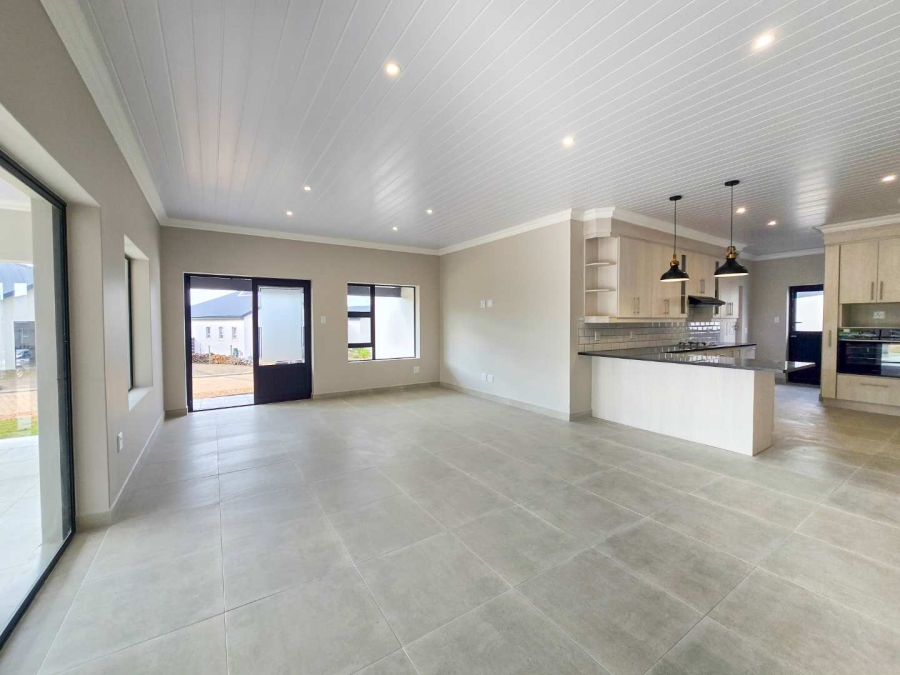 3 Bedroom Property for Sale in Stilbaai Wes Western Cape